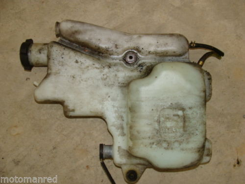 99 00 YAMAHA VMAX 700 SXR? SRX? 01? 98? V-MAX OIL TANK BOTTLE INJECTOR SENSOR