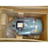 Nachi Gear Pump  VDC-1A-1A5-20